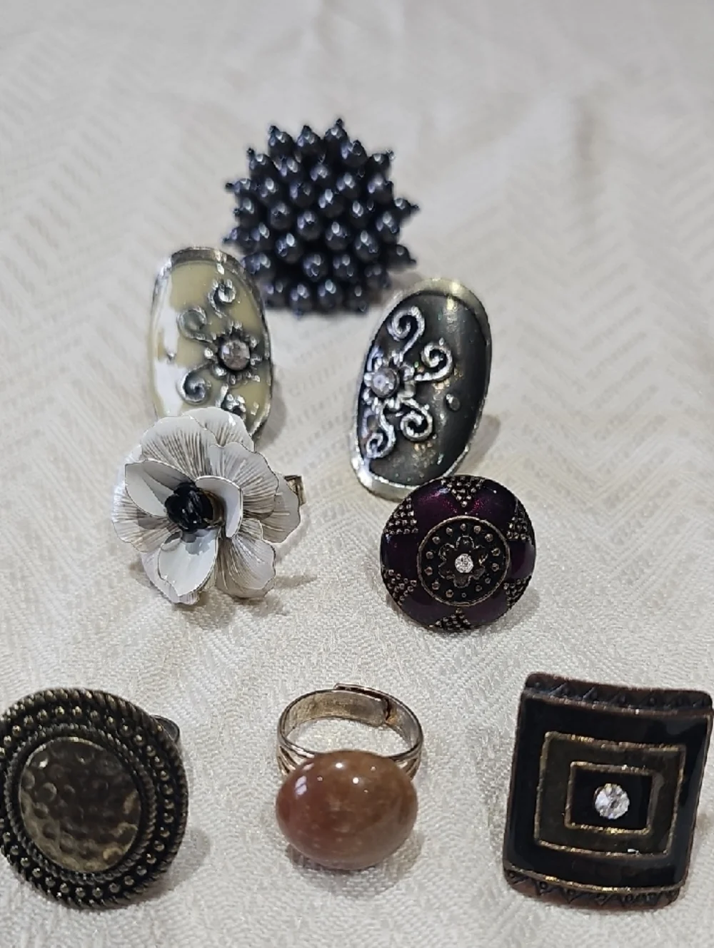 10 Rings LOT -  Adjustable - Picture 4 of 12